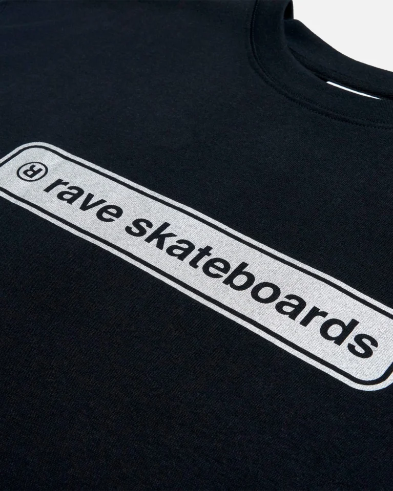 Футболка RAVE skateboards Core Logo
