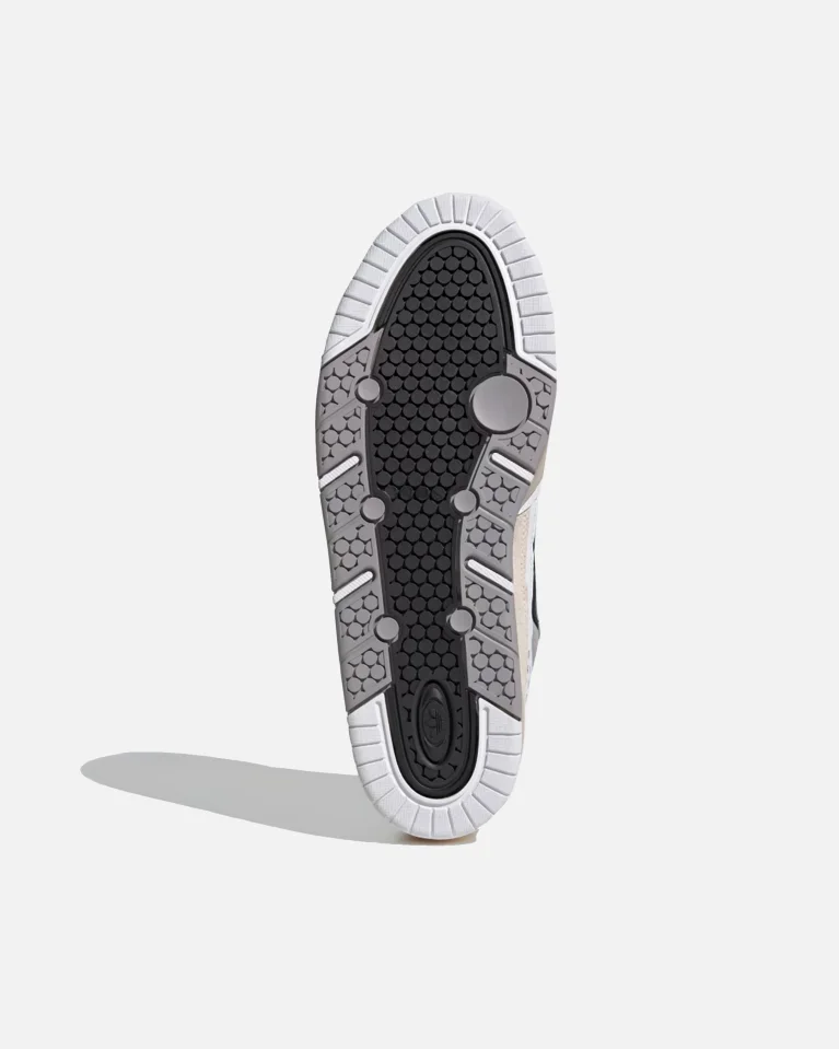 Кроссовки ADIDAS Adi2000