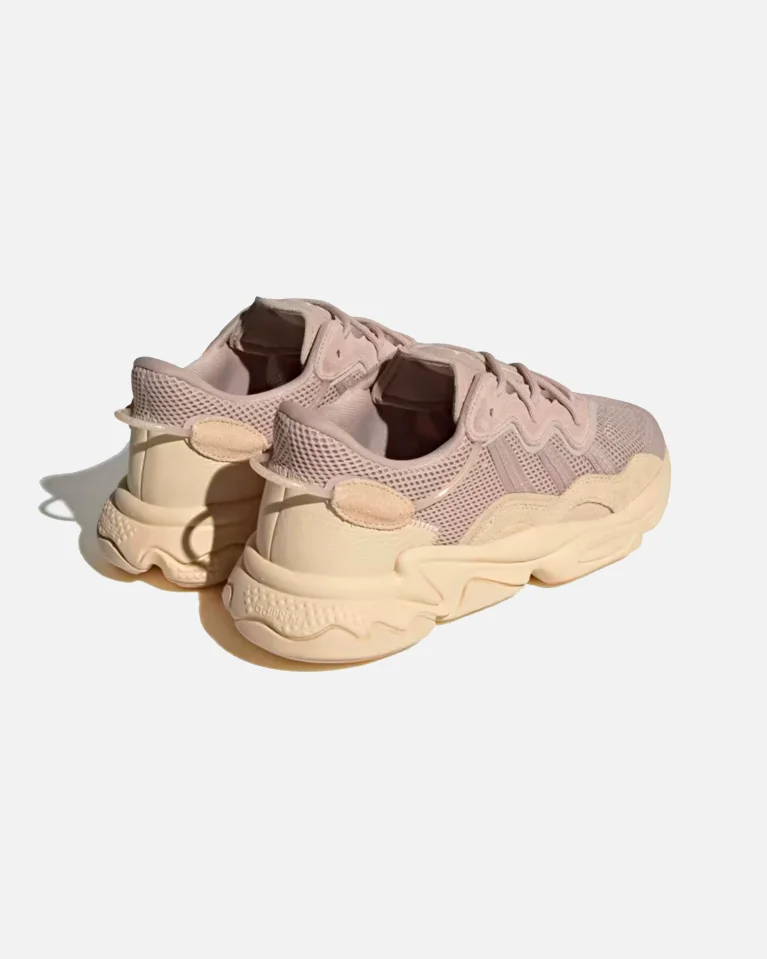 Кроссовки ADIDAS Ozweego