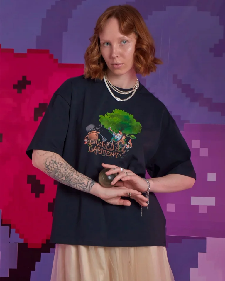 Футболка CALLED A GARMENT Roots Liquor