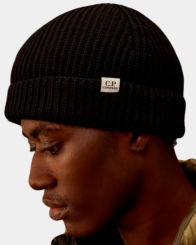 Шапка C.P. Company Extrafine Merino Fisherman Beanie Black