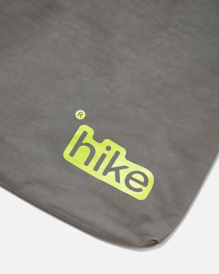 Сумка Hikes Shoulder Bag