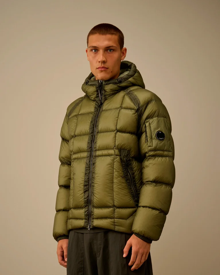 Пуховик C.P. Company Outerwear - Medium Jacket Green