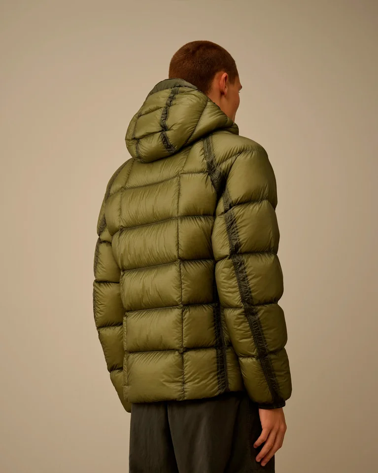 Пуховик C.P. Company Outerwear - Medium Jacket Green