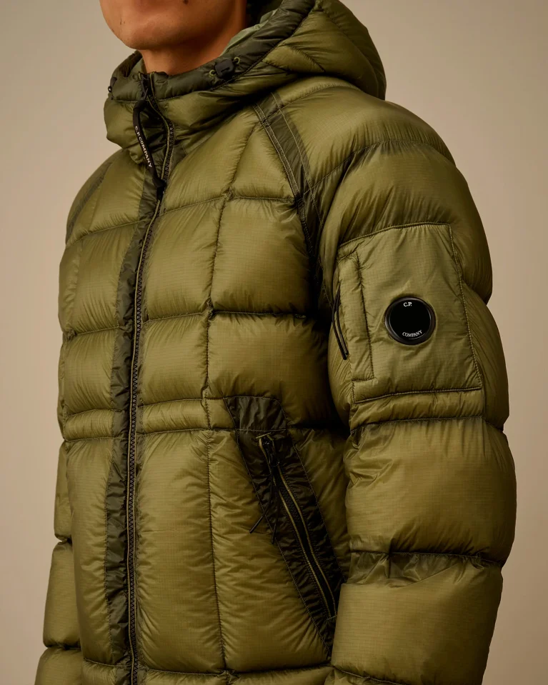 Пуховик C.P. Company Outerwear - Medium Jacket Green