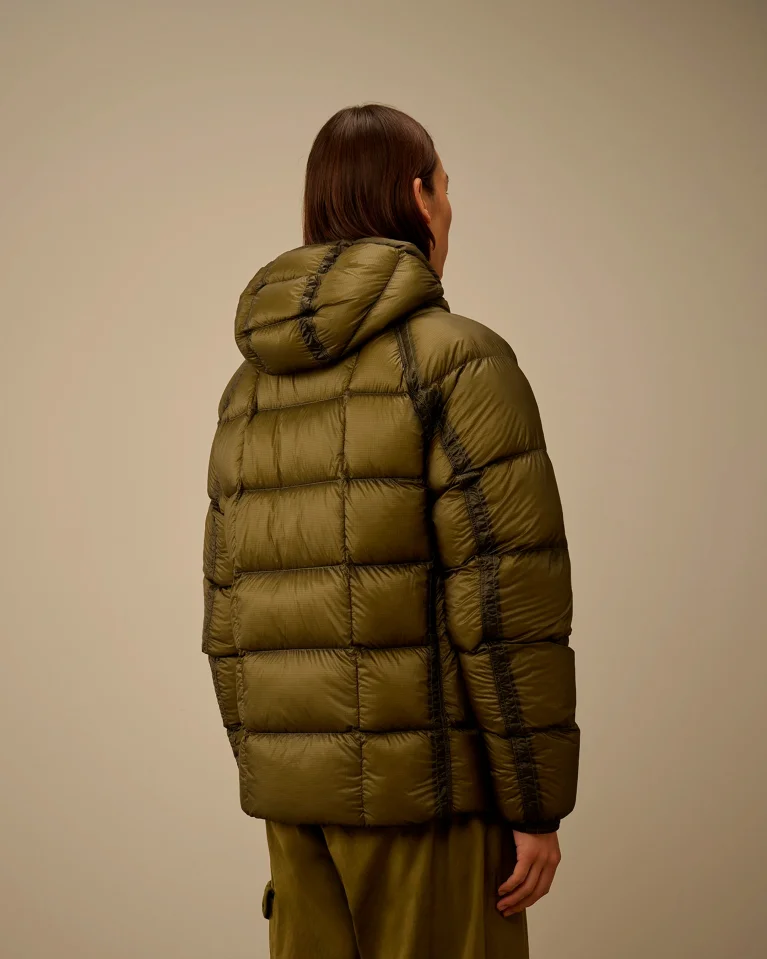 Пуховик C.P. Company Outerwear - Medium Jacket Khaki